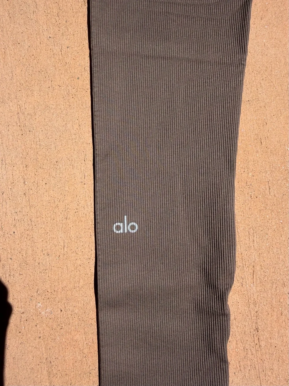 ALO Yoga Chocolate Brown High-Rise Leggings